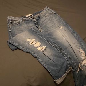 Distressed, high waisted boyfriend jeans